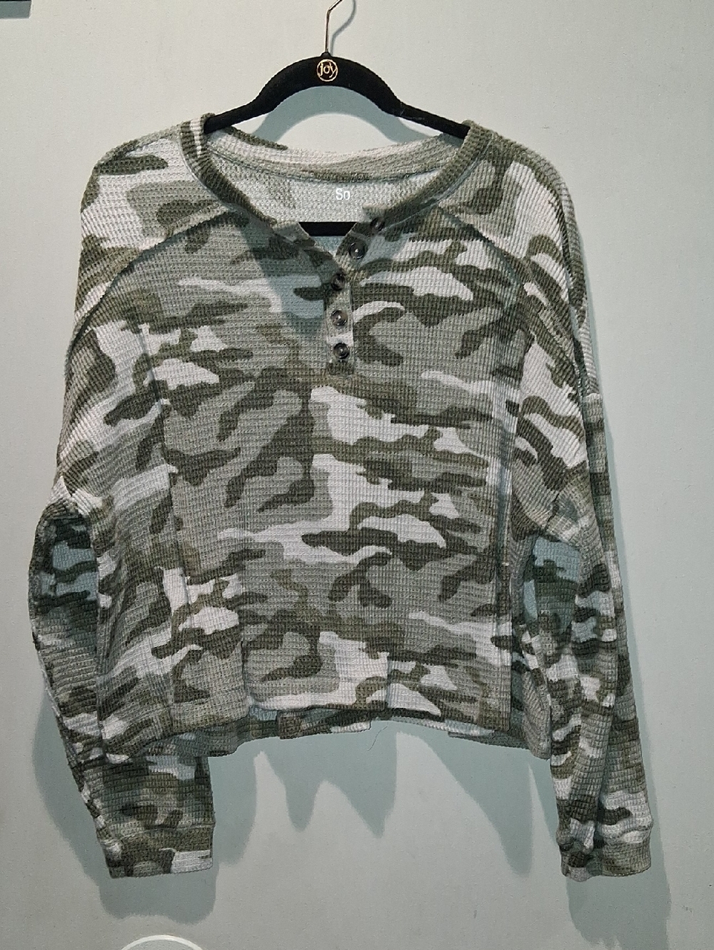 Cute Crop Style Ladies Camo Top